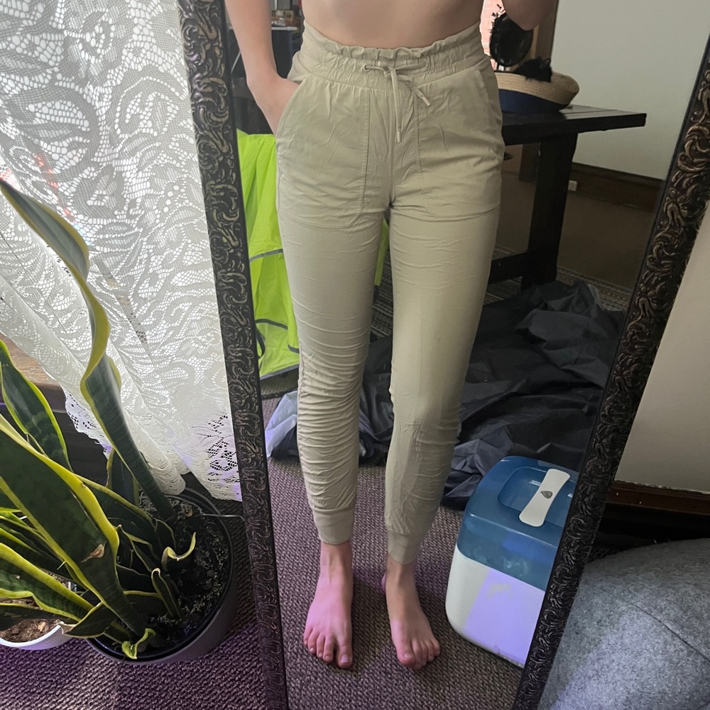 Lululemon Dance Studio Jogger